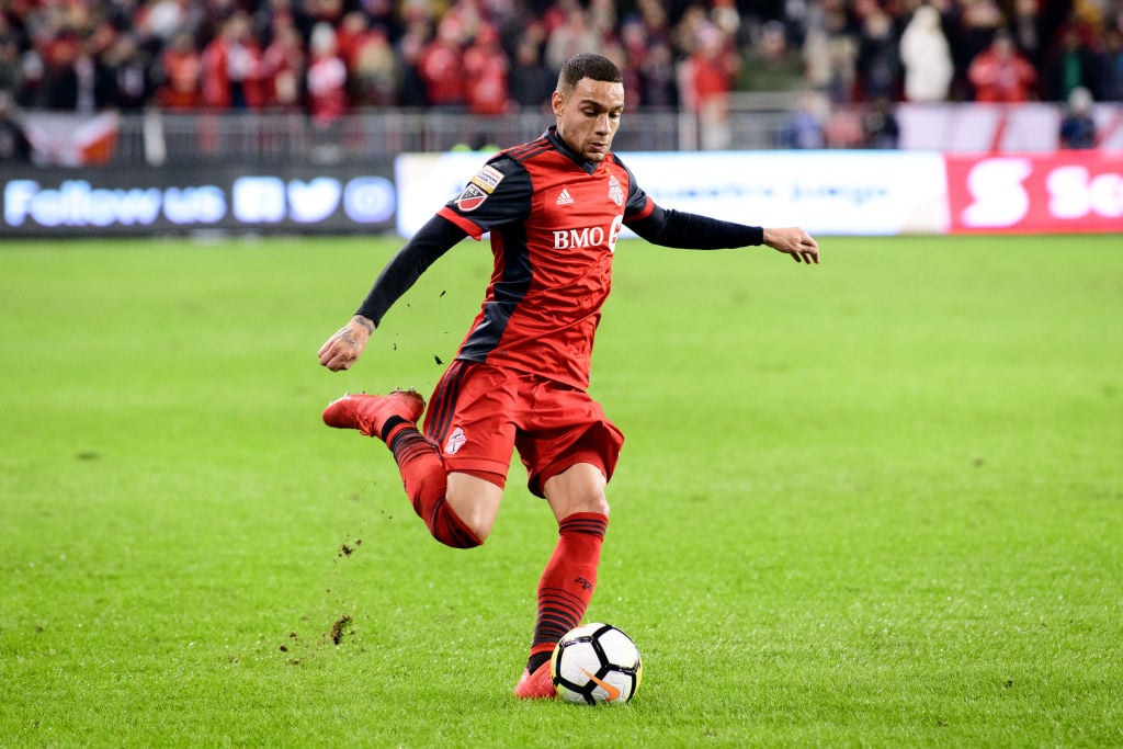 Celtic should give Gregory van der Wiel trial chance