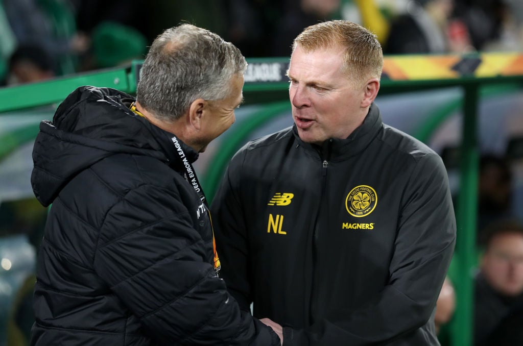 Neil Lennon and Dan Petrescu shake hands