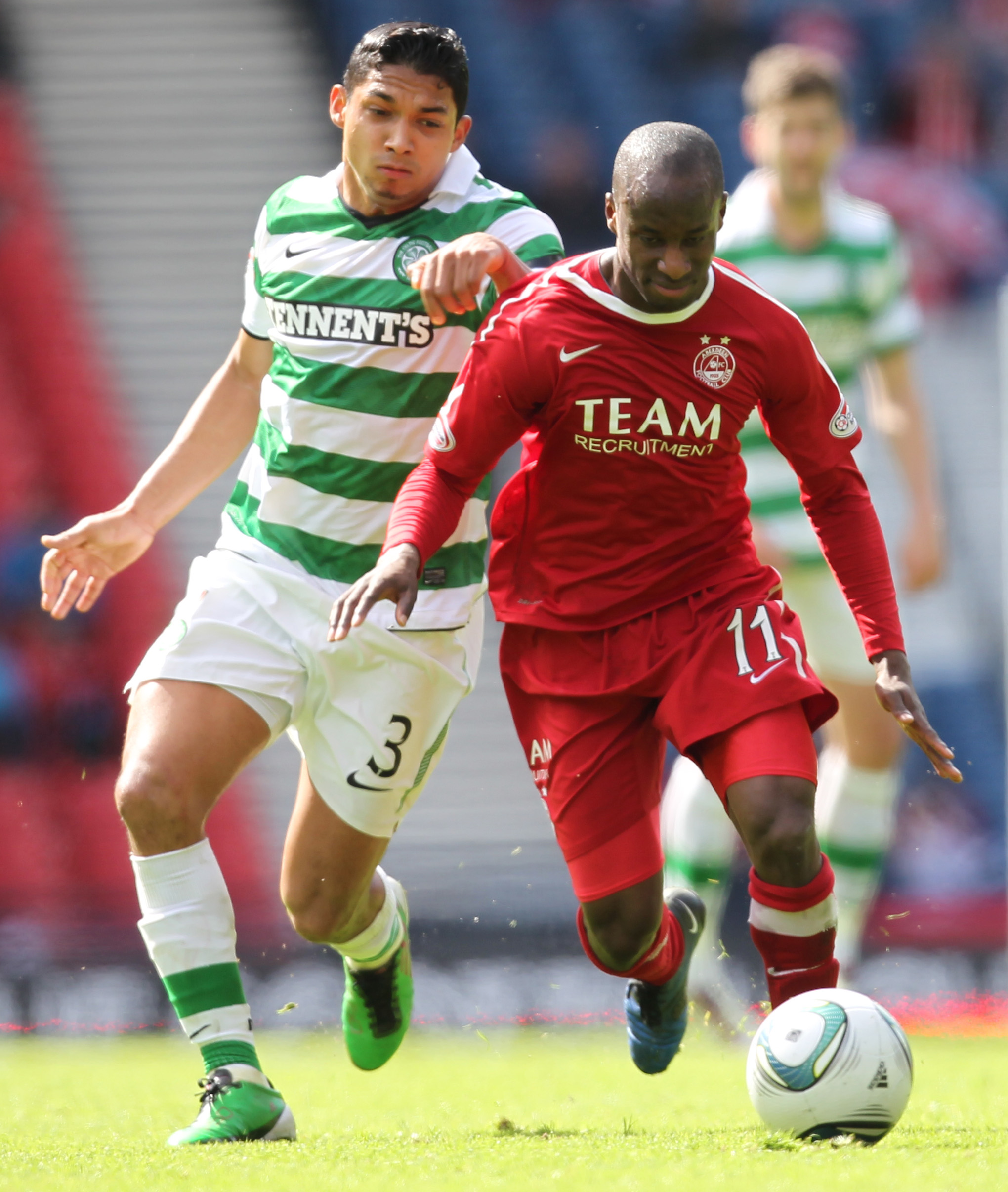 Emilio Izaguirre in 2011