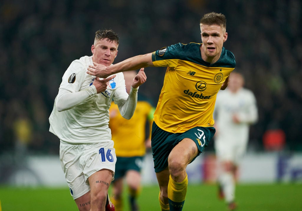 Kris Commons uses Kristoffer Ajer to point out how bad Ryan Kent has been