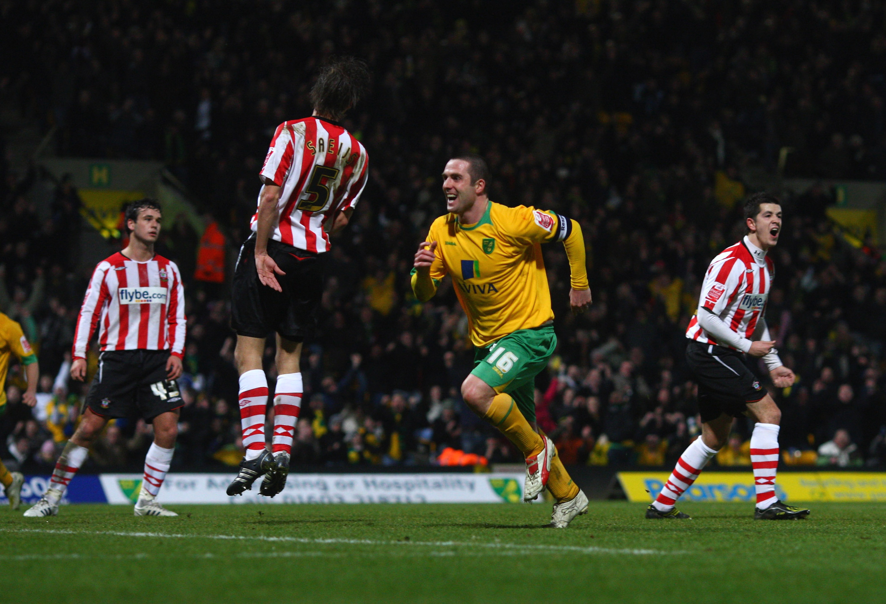 Mark Fotheringham celebrates a goal for Norwich