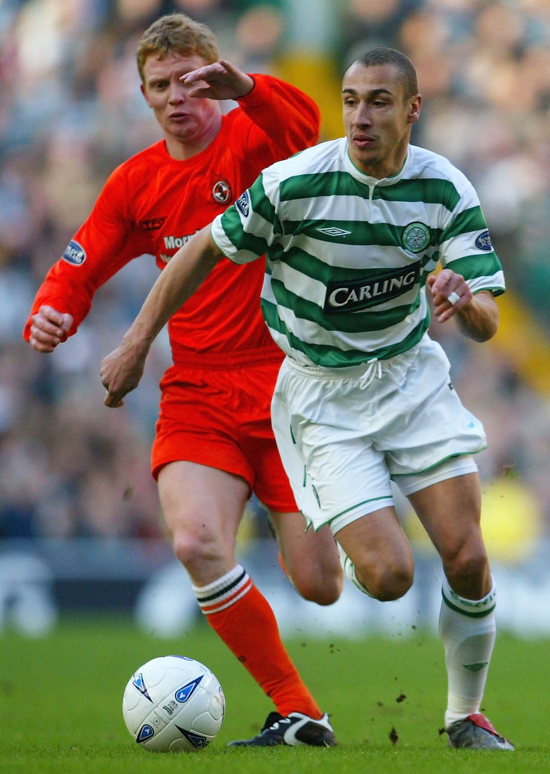 Henrik Larsson in action against Dundee United
