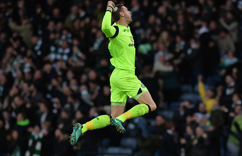 Craig Gordon celebrates a Celtic goal
