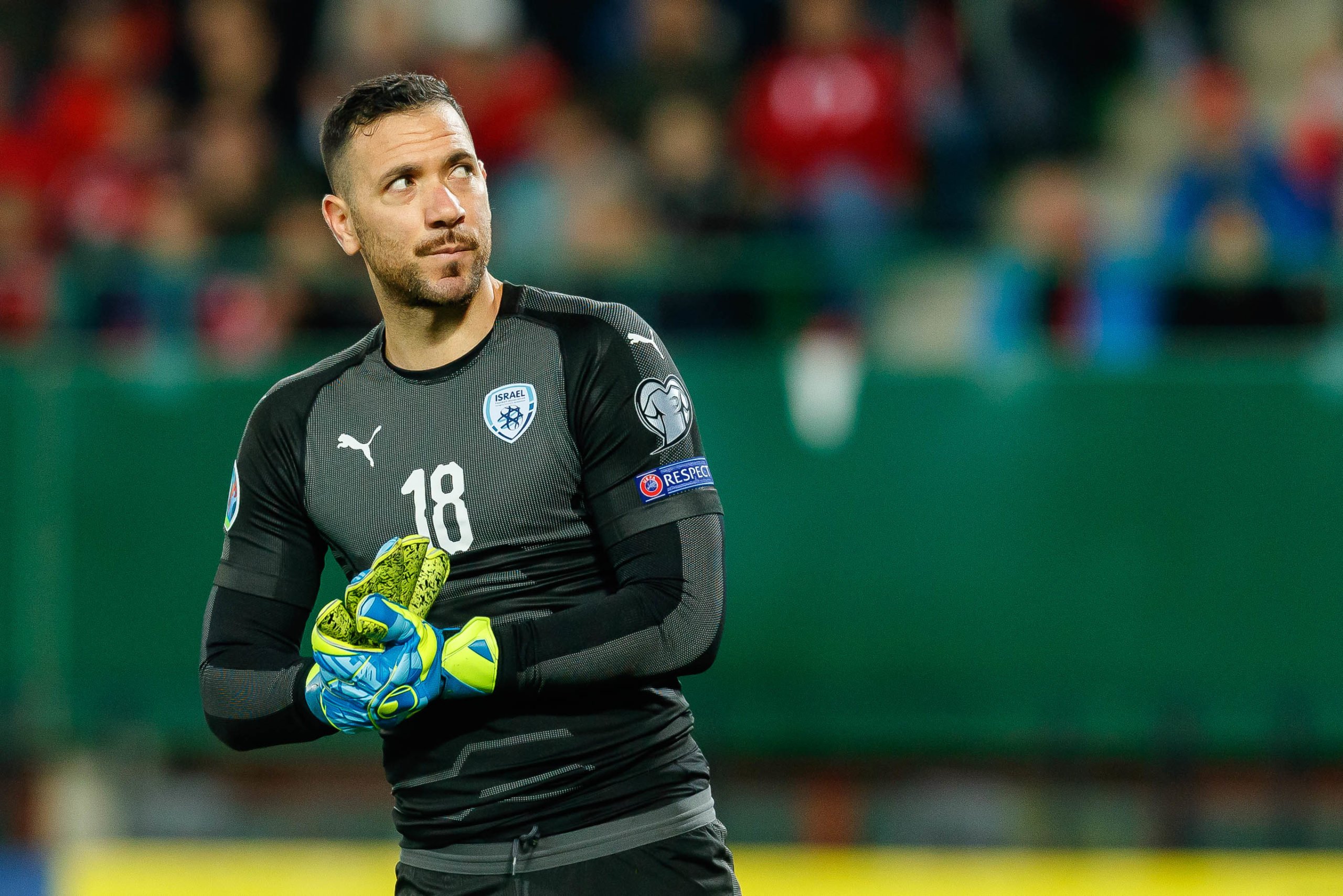 Celtic tipped to make move for in form goalkeeper