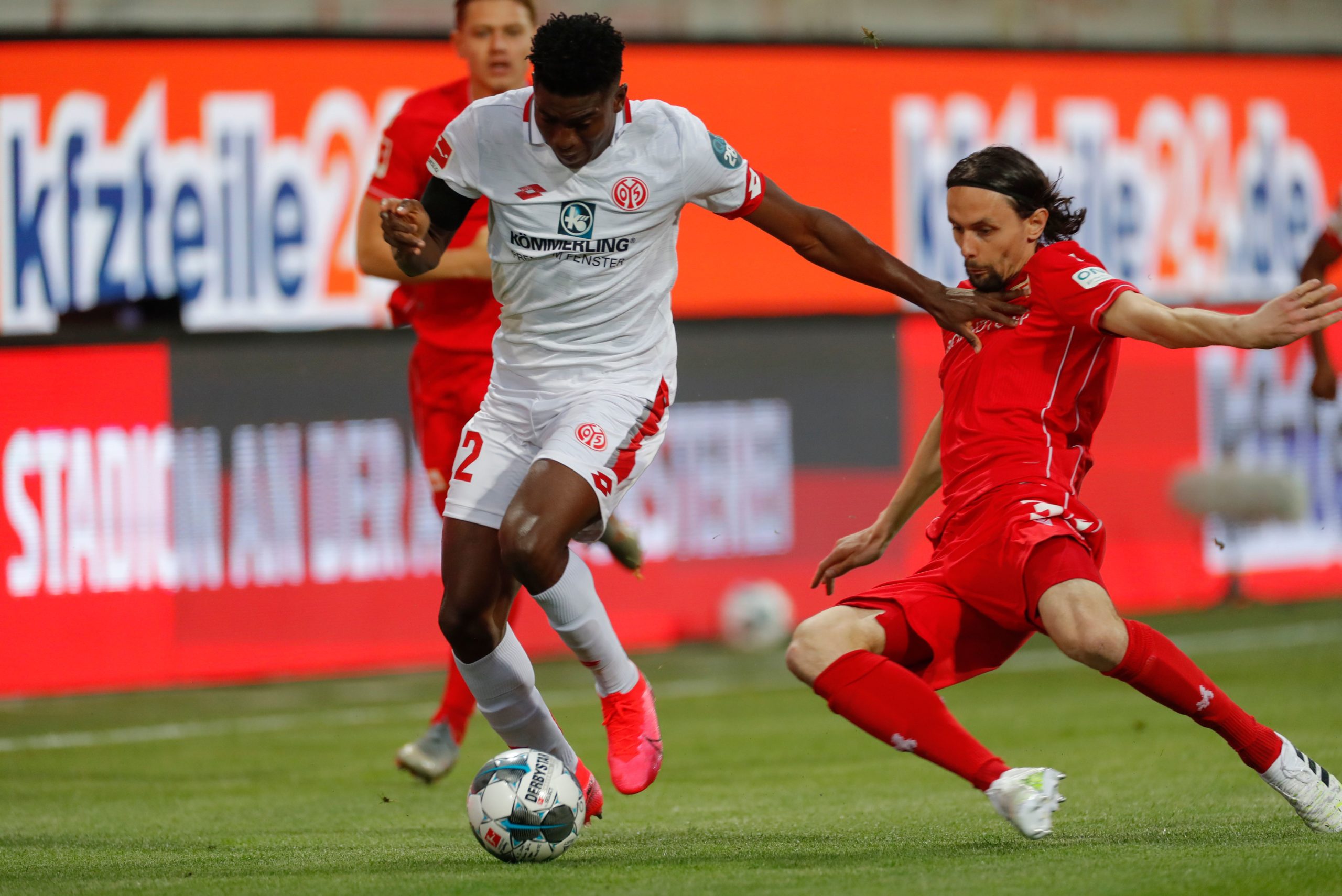 Reported Celtic target Taiwo Awoniyi