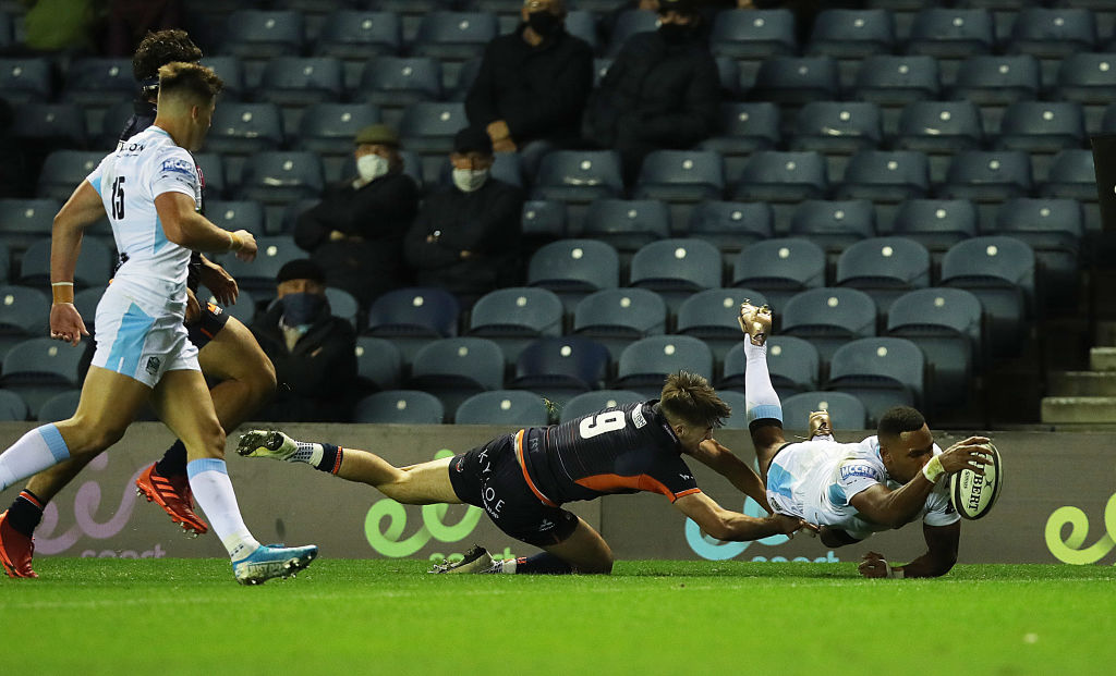 Edinburgh vs Glasgow Warriors took place in front of spectators