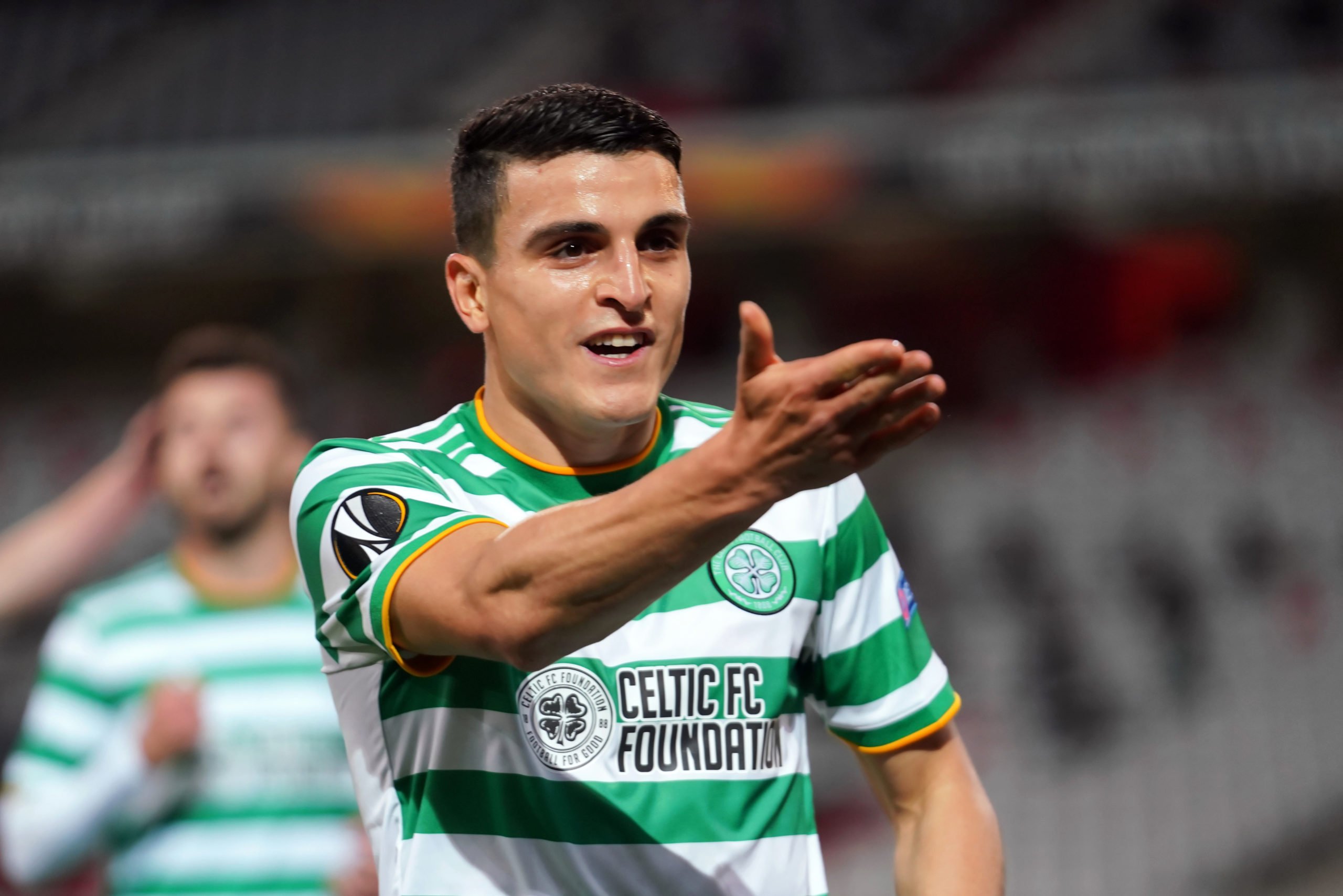 Elyounoussi has "no idea" how many points Celtic are behind Rangers by