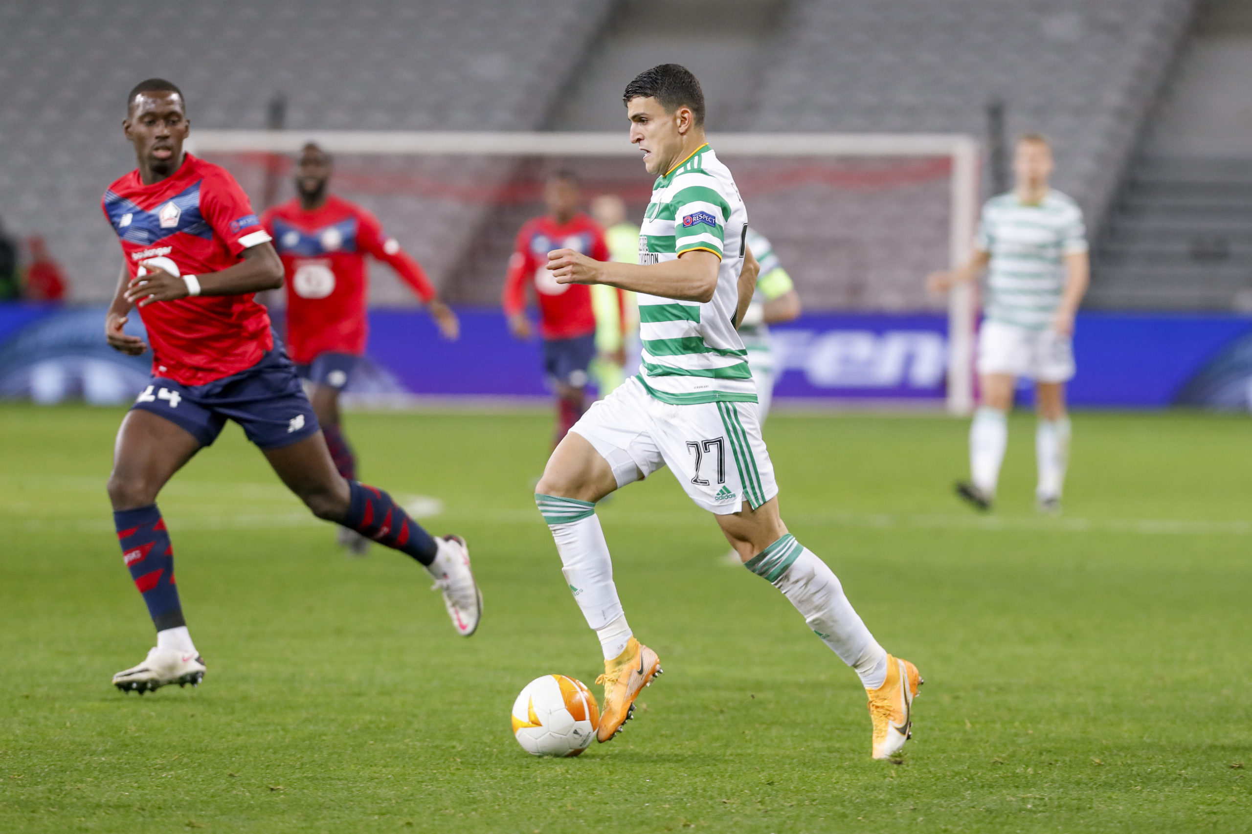 Mohamed Elyounoussi in action against Lille