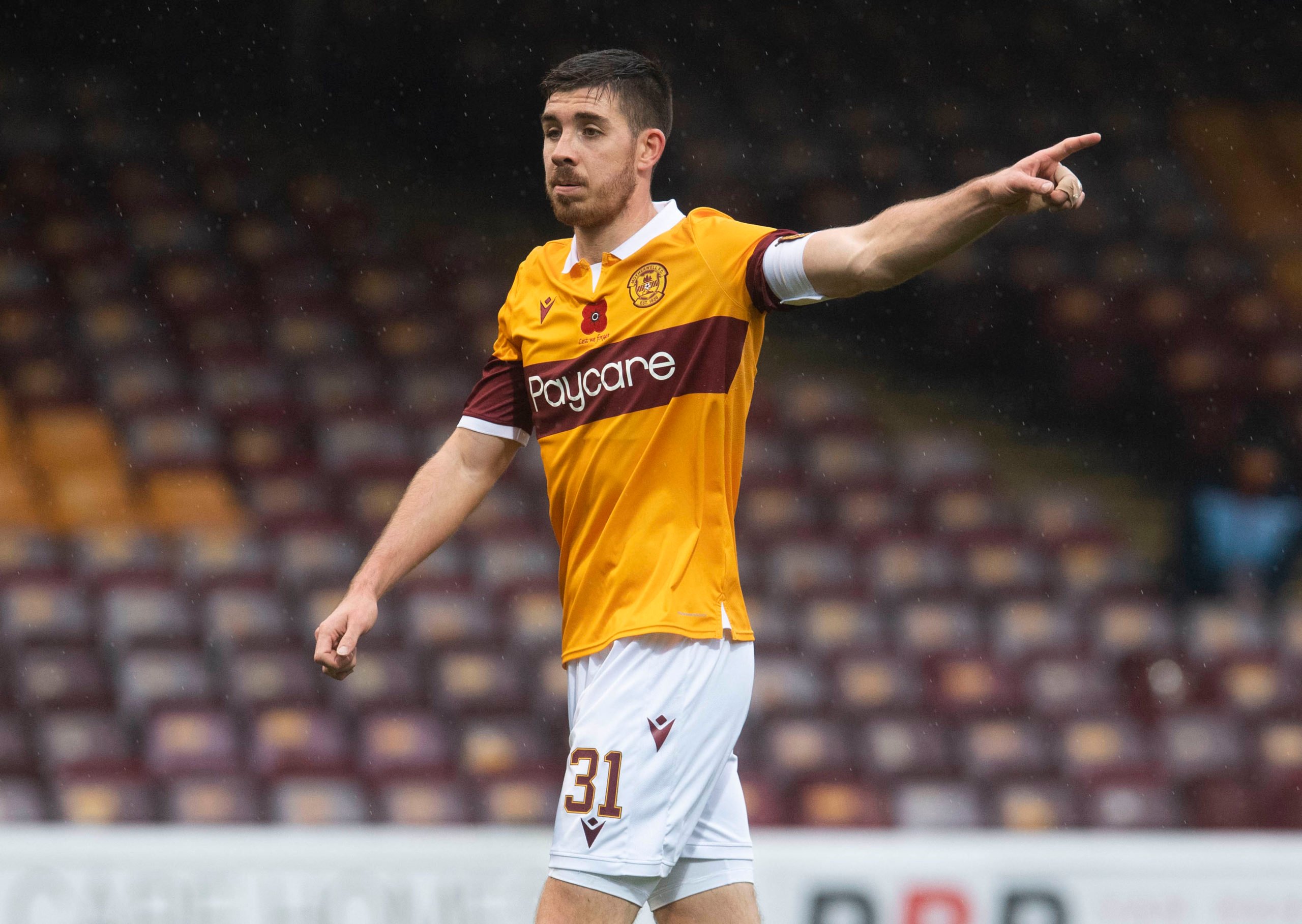 Motherwell defender Declan Gallagher reportedly desperate for Celtic move