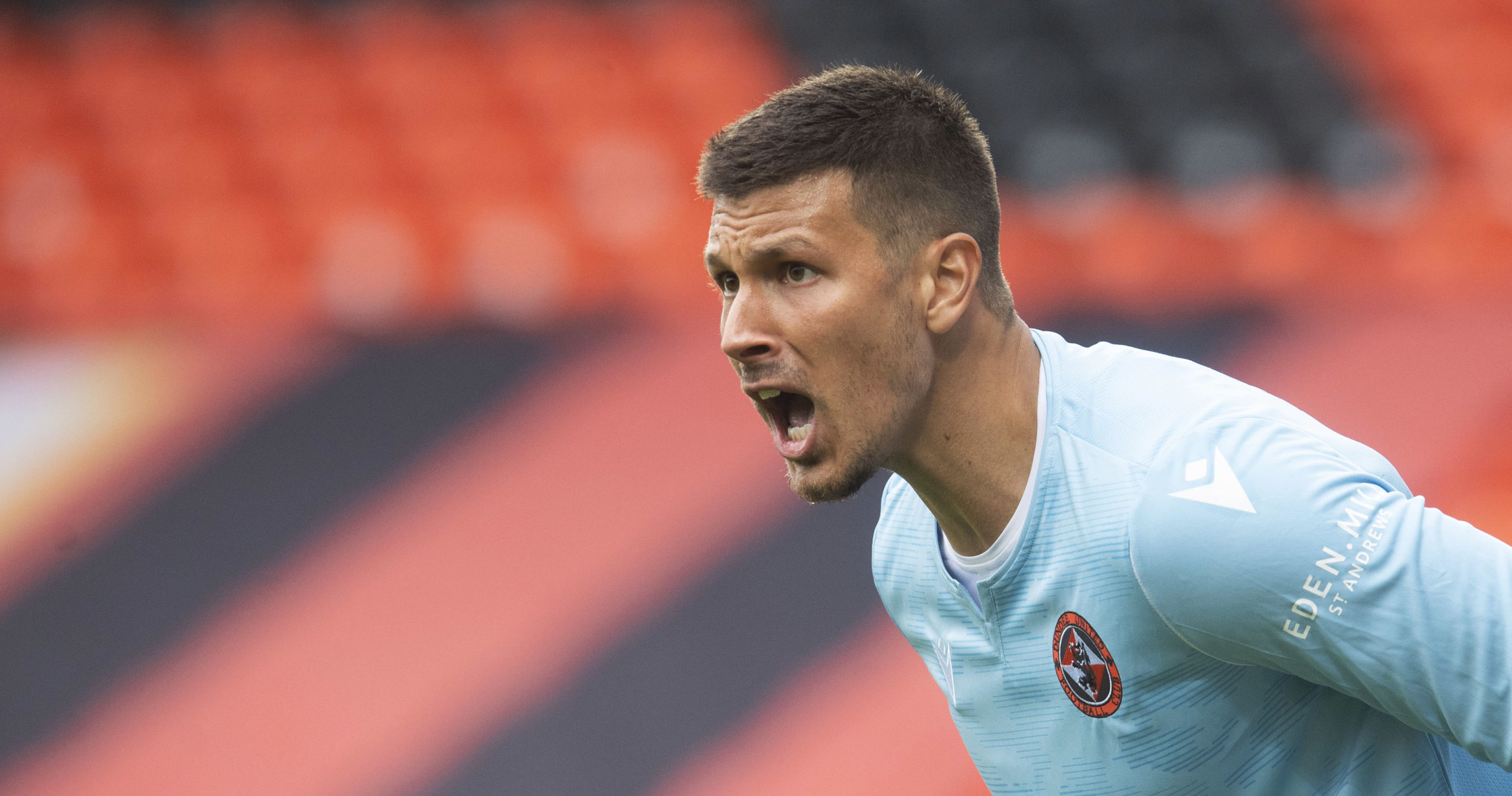 Provan urges Celtic to move for Dundee Utd's Benjamin Siegrist; laughs off Joe Hart rumour
