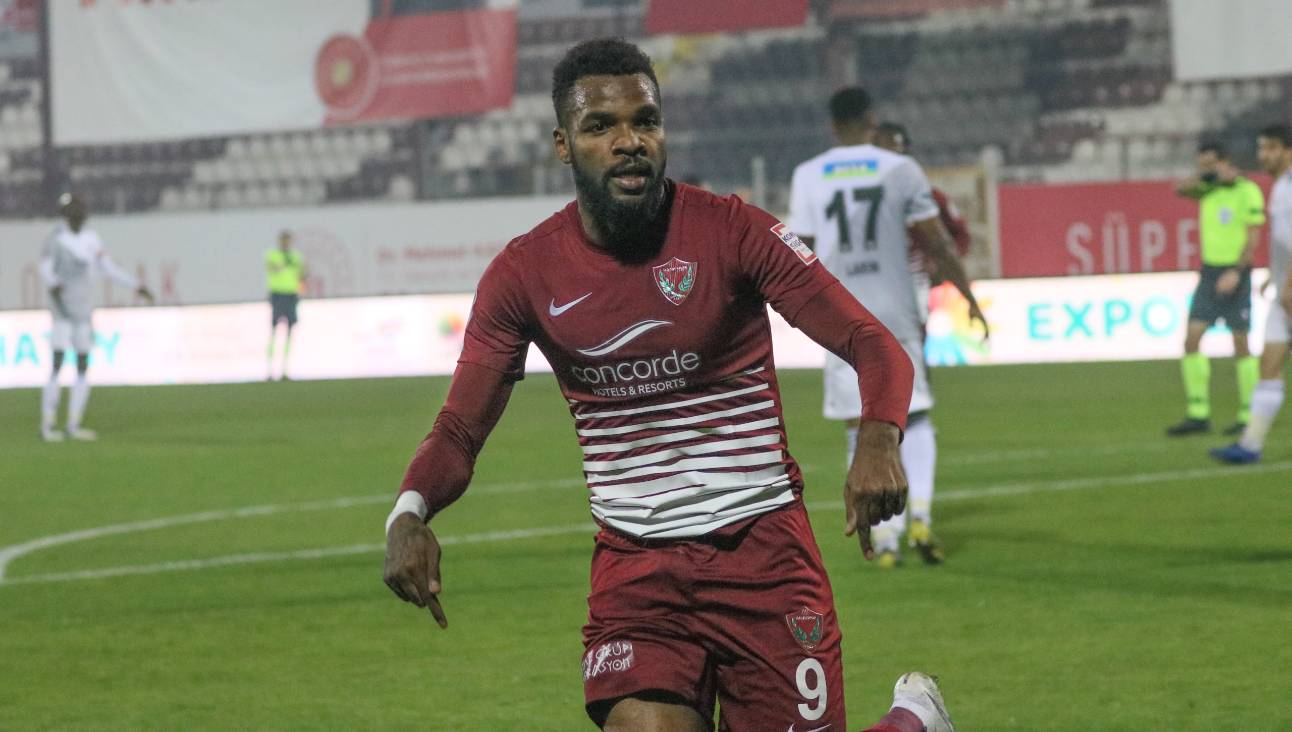 Hatayspor don't mention Celtic as one of the contenders to sign Aaron Boupendza