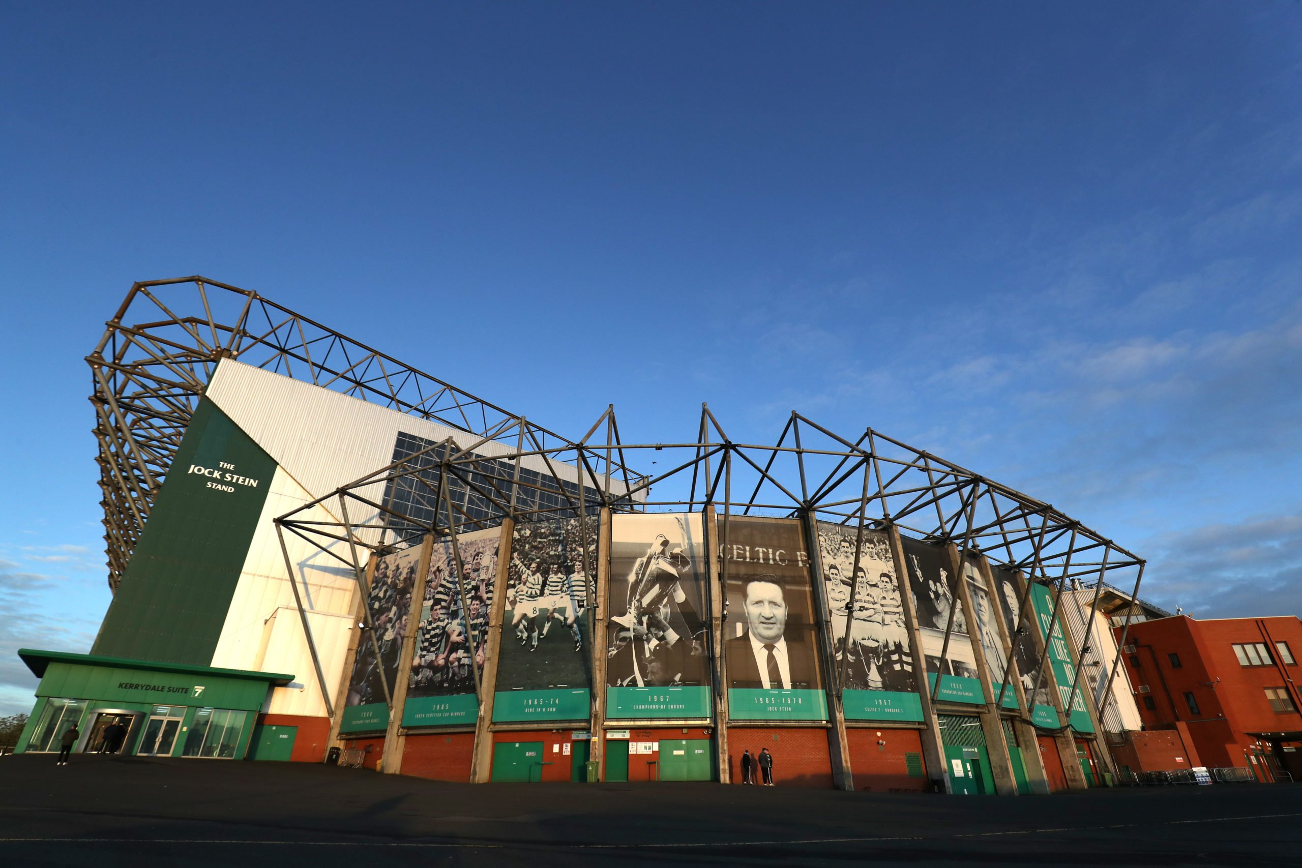 Celtic share price dips amidst managerial uncertainty