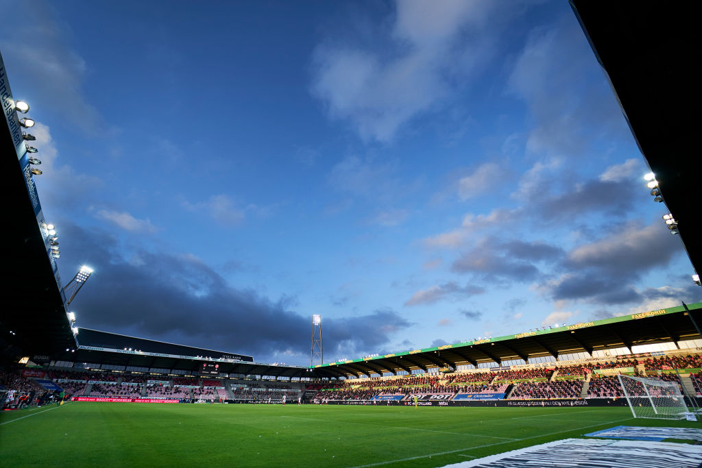 Celtic to play in front of around 4,600 Midtjylland supporters