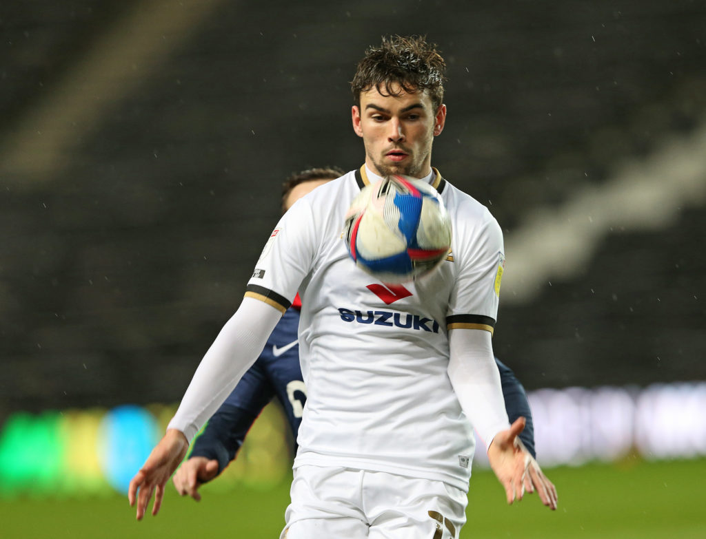 Milton Keynes Dons v Sunderland - Papa John's Trophy