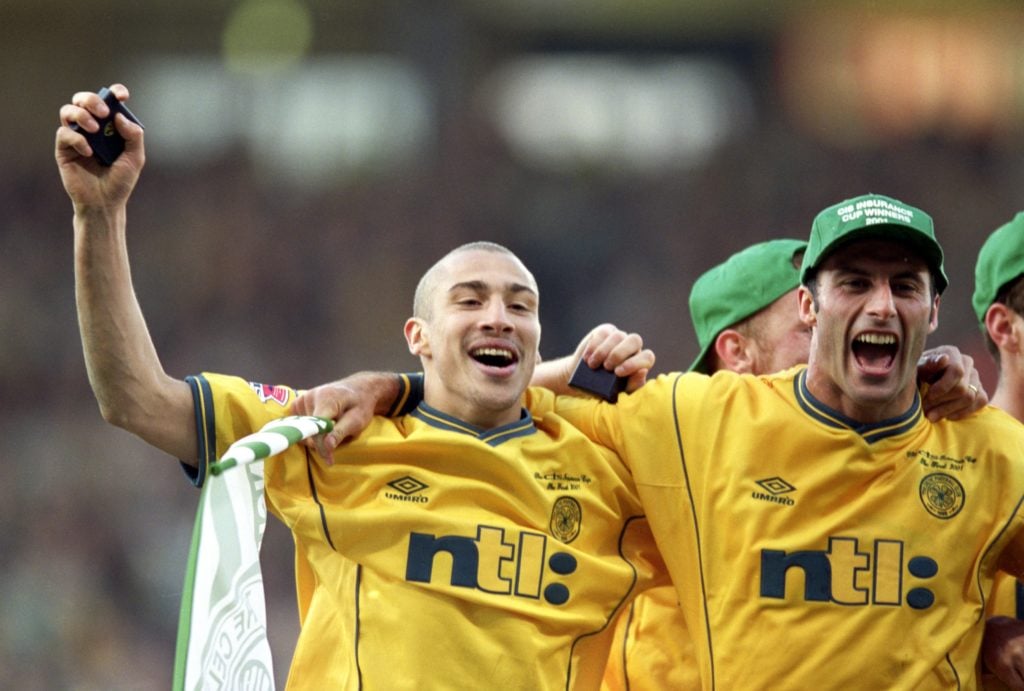 Henrik Larsson, Ramon Vega celebrate winning the Scottish Premiership