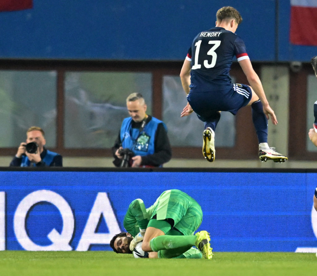 FBL-FRIENDLY-AUT-SCO
