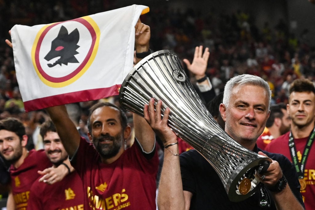 TOPSHOT-FBL-EUR-C4-FINAL-ROMA-FEYENOORD