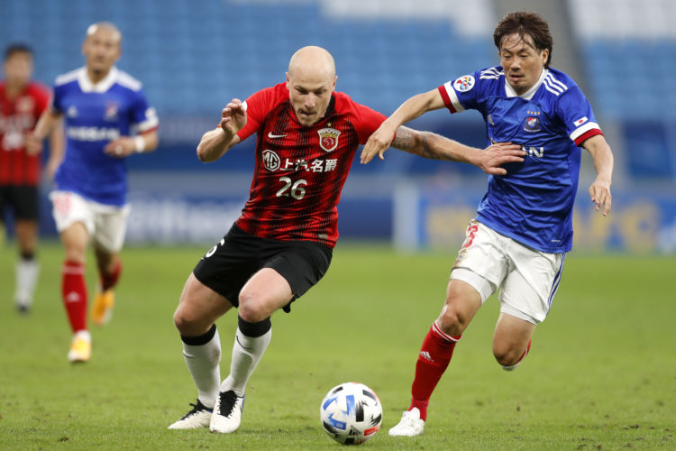 The clubs Aaron Mooy is turning down to sign for Celtic