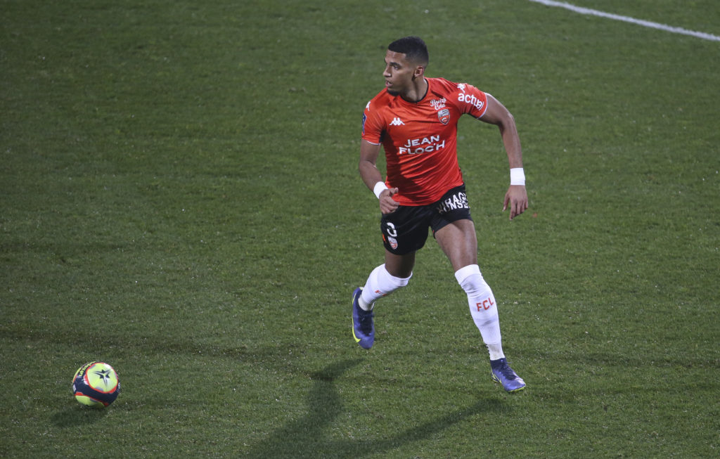FC Lorient v Paris Saint Germain - Ligue 1