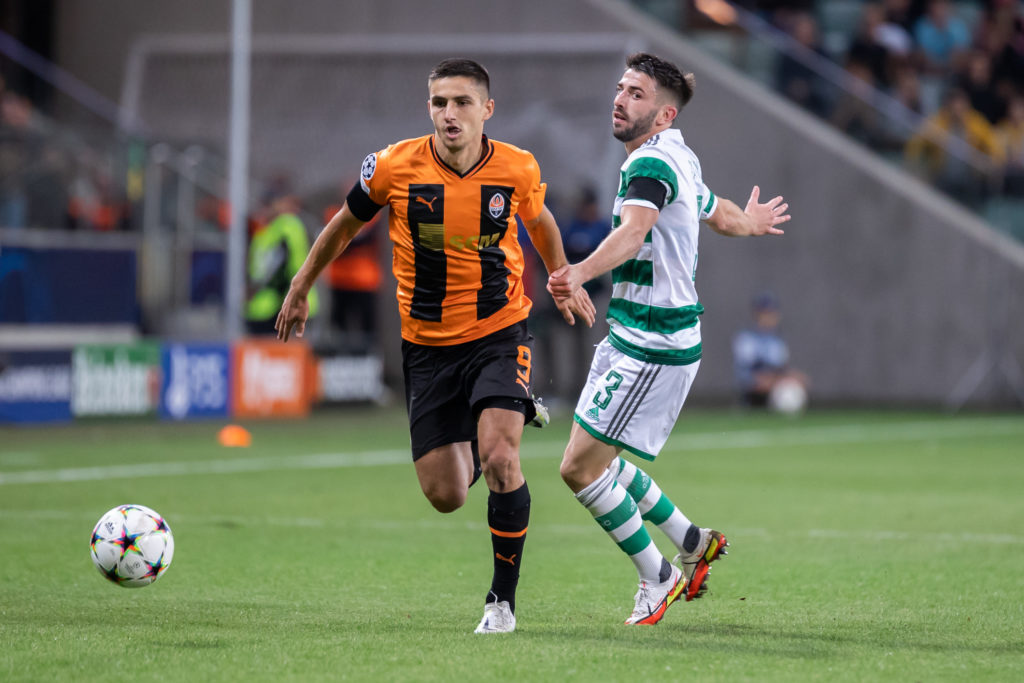 Marian Shved (L) of Shakhtar and Greg Taylor (R) of Celtic