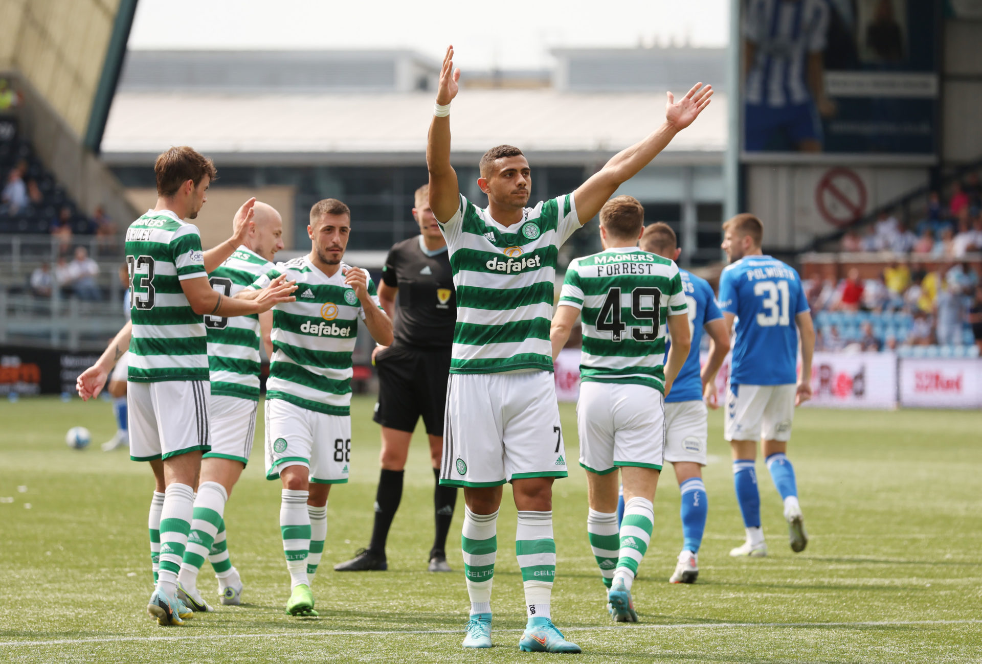 Giorgos Giakoumakis celebrates a goal against Kilmarnock