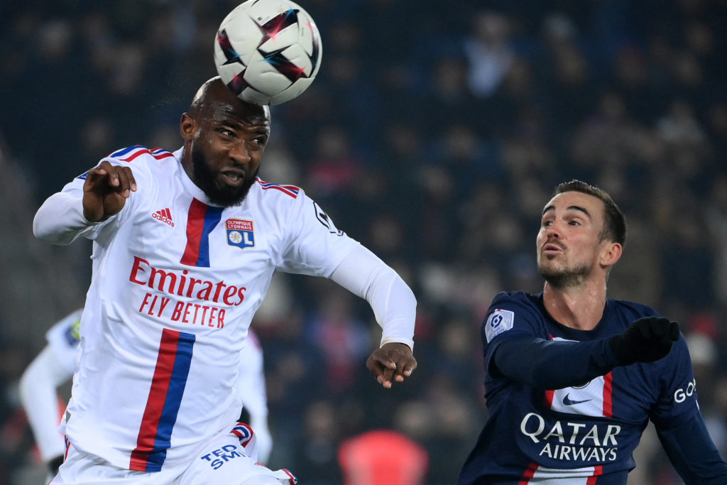 TOPSHOT-FBL-FRA-LIGUE1-PSG-LYON