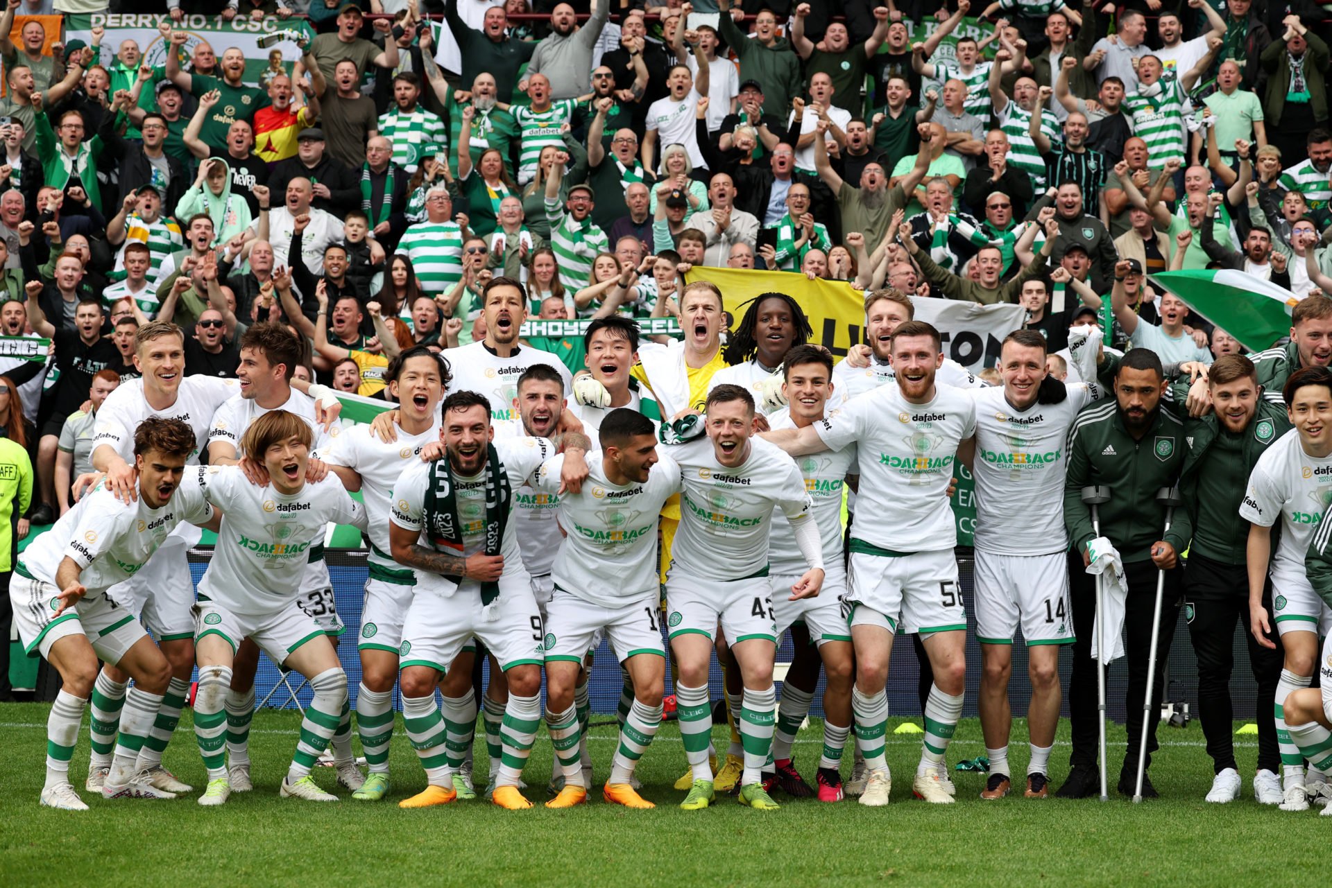 Thousands descend on Parkhead as Celtic post stunning aerial picture of ...