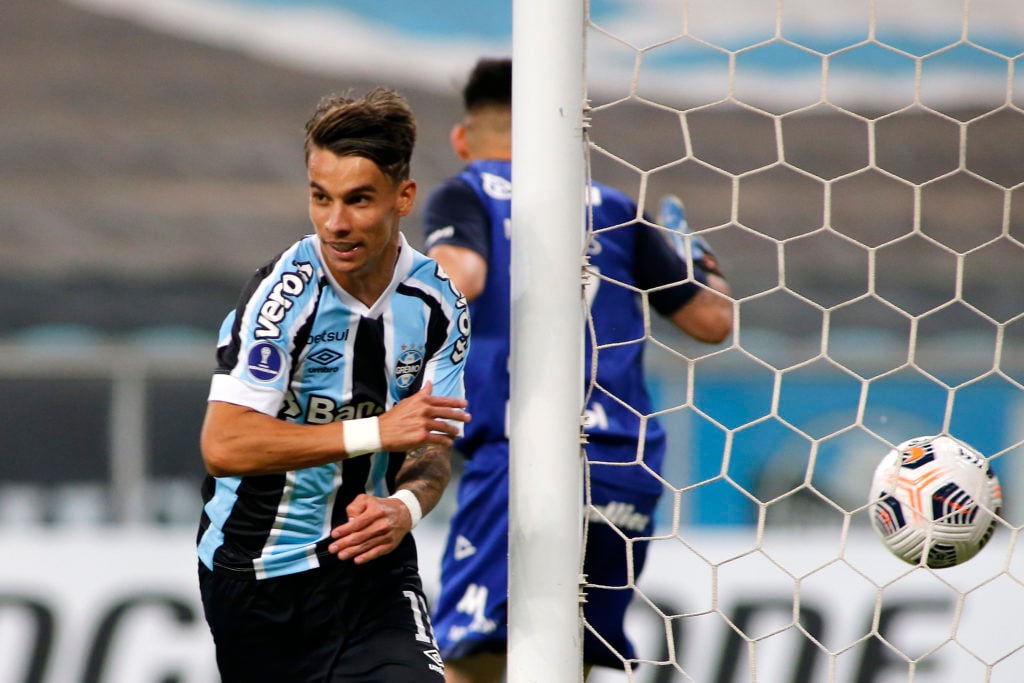 Gremio v Lanus - Copa CONMEBOL Sudamericana 2021
