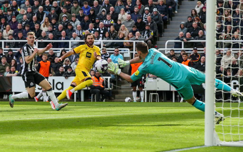 Newcastle United v Sheffield United - Premier League