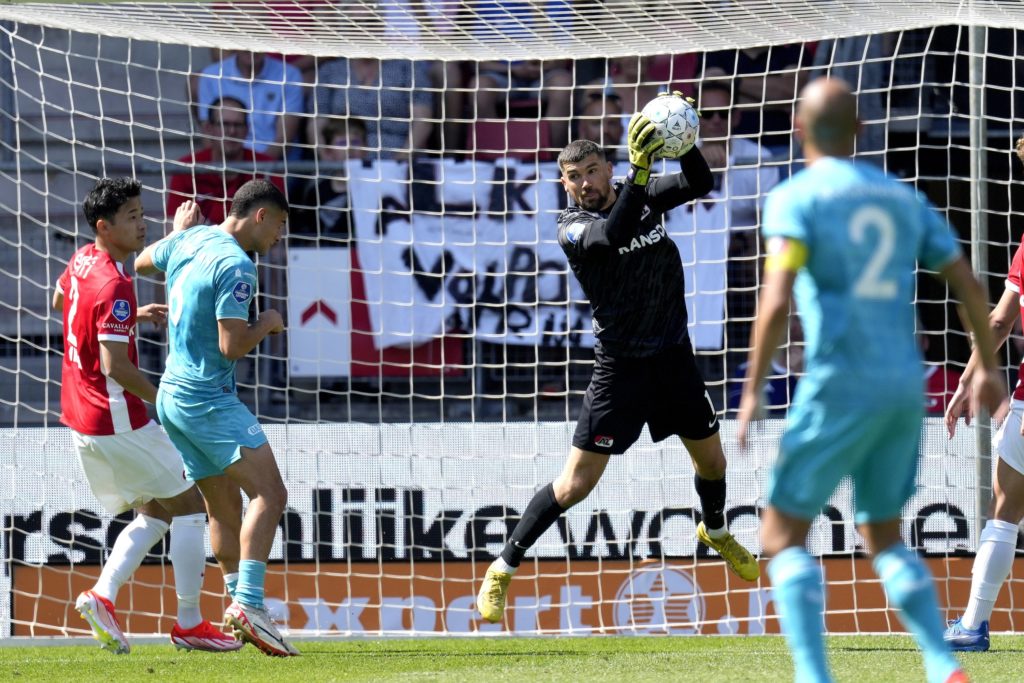 Dutch EredivisieAZ Alkmaar v FC Utrecht