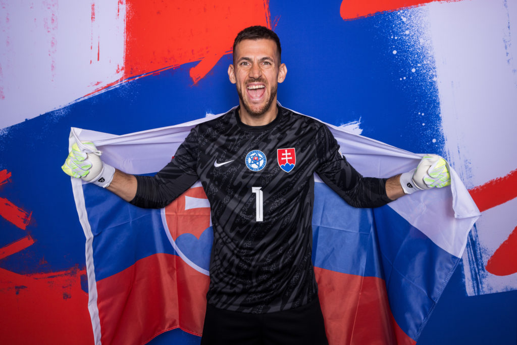 Martin Dubravka underpins Celtic links as Slovakia reach Euro 2024 ...