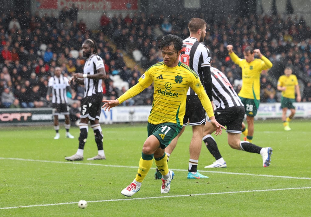 St. Mirren FC v Celtic FC - William Hill Premiership