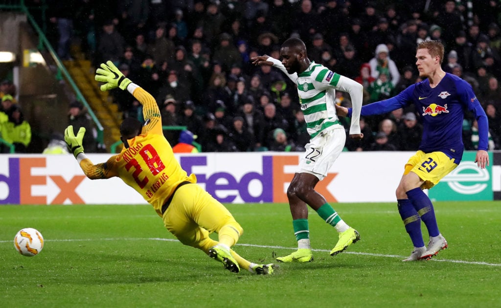 Odsonne Edouard of Celtic (C) scores his team's second goal past Yvon Mvogo of RB Leipzig  during the UEFA Europa League Group B match between Celt...