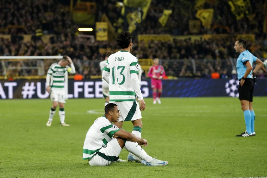 DORTMUND - (l-r) Adam Idah of Celtic FC , Hyunjun Yang of Celtic FC balks during the UEFA Champions League match between Borussia Dortmund and Celt...