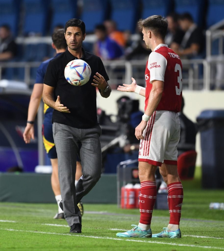 Arsenal v AC Milan: Dubai Super Cup