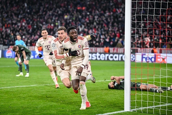 FC Bayern München v Celtic FC - UEFA Champions League 2024/25 League Knockout Play-off Second Leg