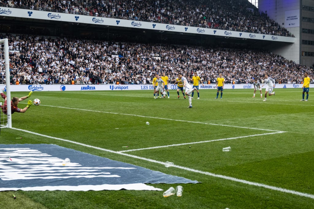 Goalkeeper Patrick Pentz (L) of Brøndby IF and Mohamed