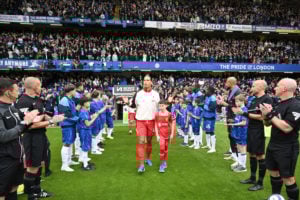 Celtic hero receives a guard of honour as Arne Slot talks about 'respect' following Rangers' refusal