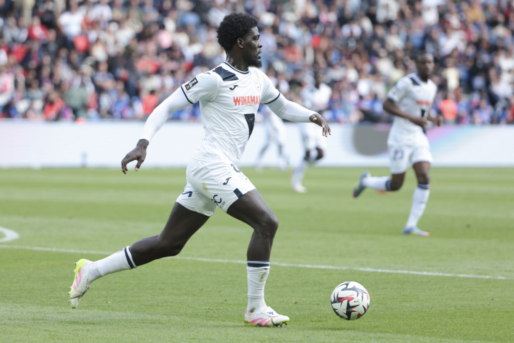 tienne Youte Kinkoue of Le Havre during the Ligue 1 football match between Paris Saint-Germain (PSG) and Le Havre AC