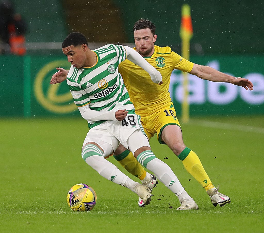 Armstrong Okoflex of Celtic vies with Lewis Stevenson of Hibernian during the Ladbrokes Scottish Premiership match between Celtic and Hibernian