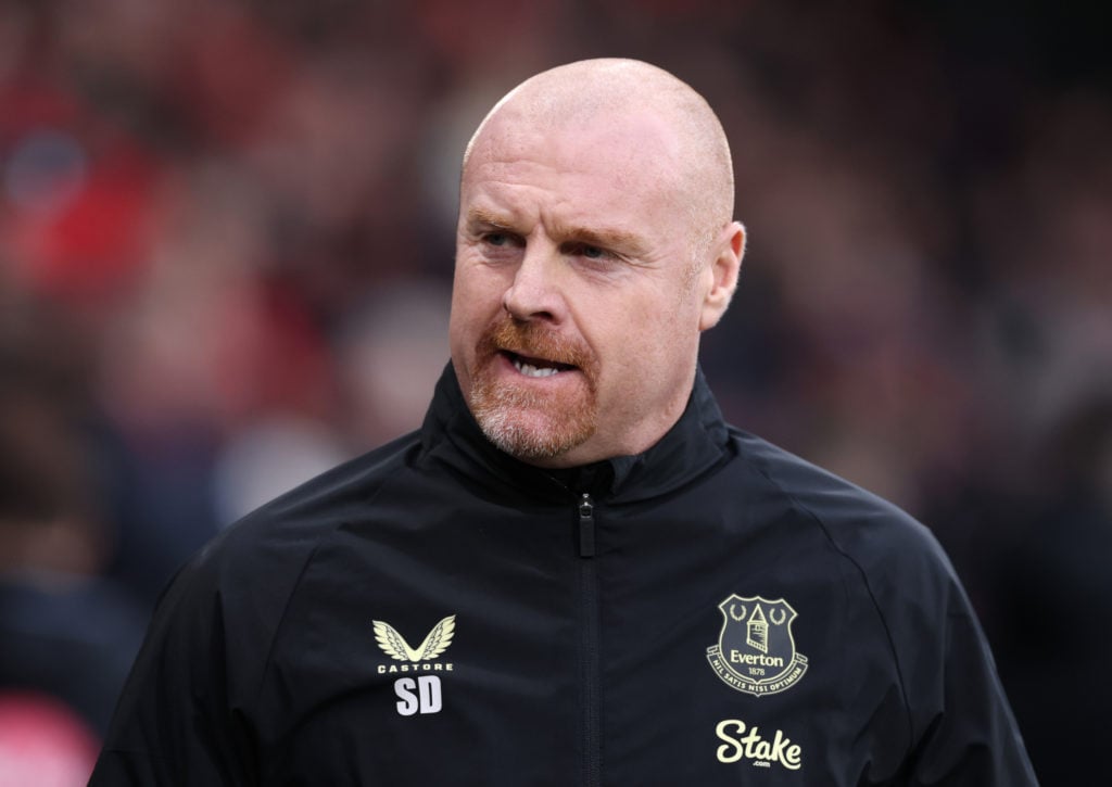 Sean Dyche watches on during Bournemouth vs Everton
