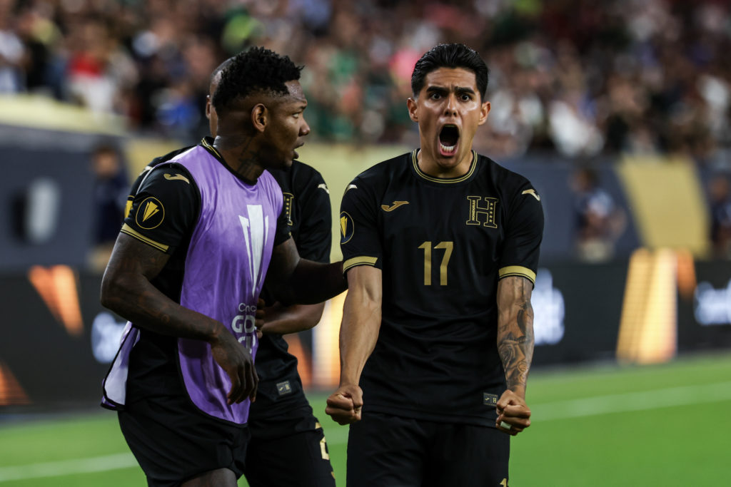 Luis Palma celebrates after Honduras beat Panama in the 2025 Gold Cup quarter final