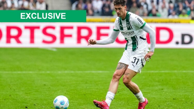 Tomas Cvancara of Borussia Monchengladbach passes the ball during the Bundesliga match between Borussia Mönchengladbach and TSG 1899 Hoffenheim