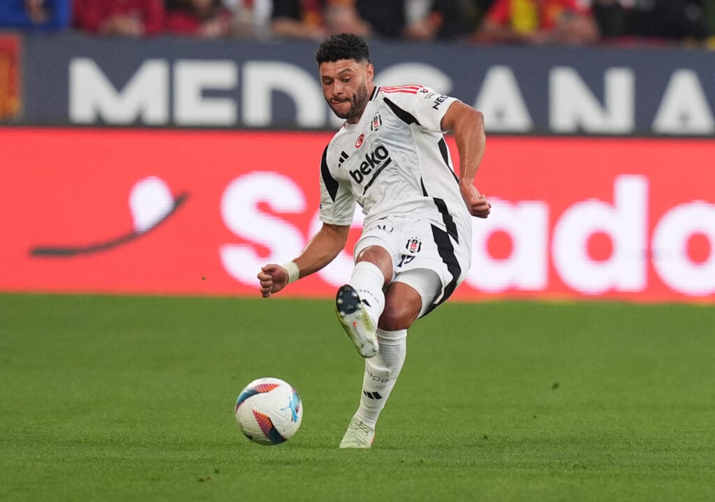 Alex Oxlade Chamberlain (15) of Besiktas competes during Turkish Super Lig week 32 match between Goztepe and Besiktas