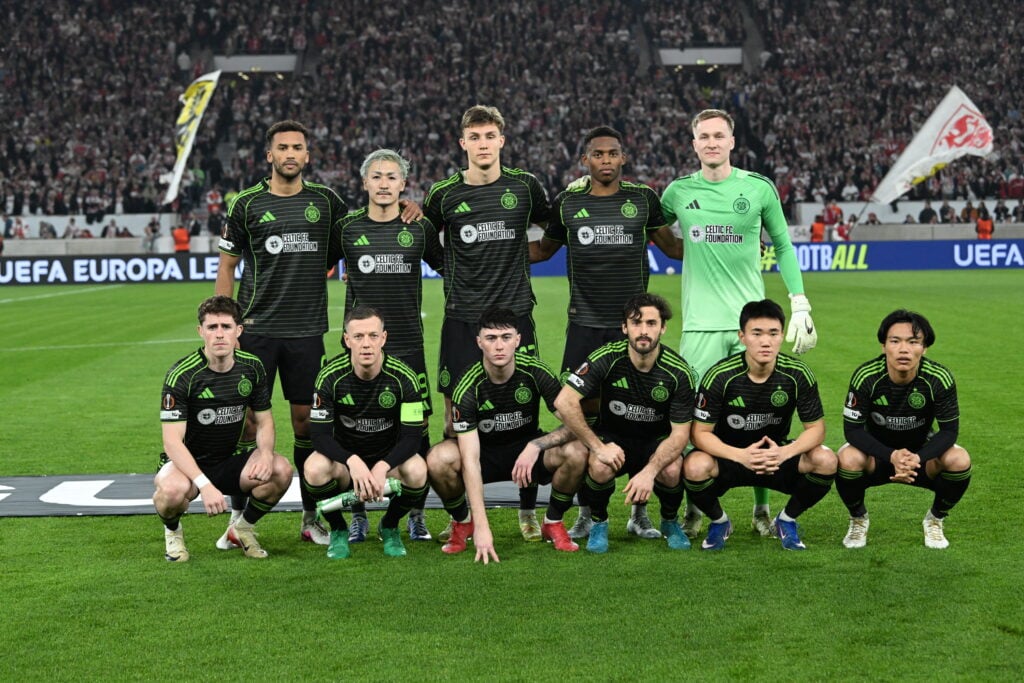 Celtic's players pose for a team photo prior to the UEFA Europa League knockout round playoff second leg football match VfB Stuttgart v Celtic