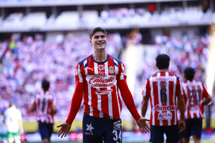 Photo by Emiliano Morales/Jam Media/Getty Images