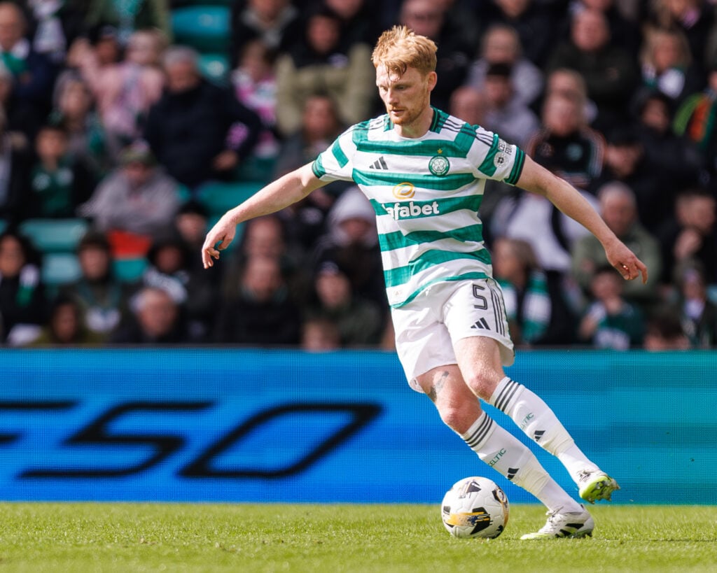 Liam Scales of Celtic in action against St Mirren during the William Hill Premiership between Celtic and St. Mirren