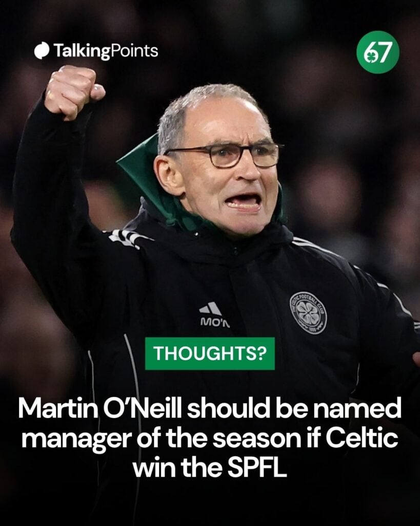 Martin O'Neill and Shaun Maloney Celebrates Celtic's opening goal during the Premier League match between Celtic and Falkirk